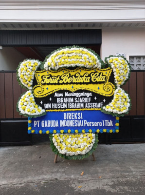 Papan Bunga Duka di Pagedangan Udik